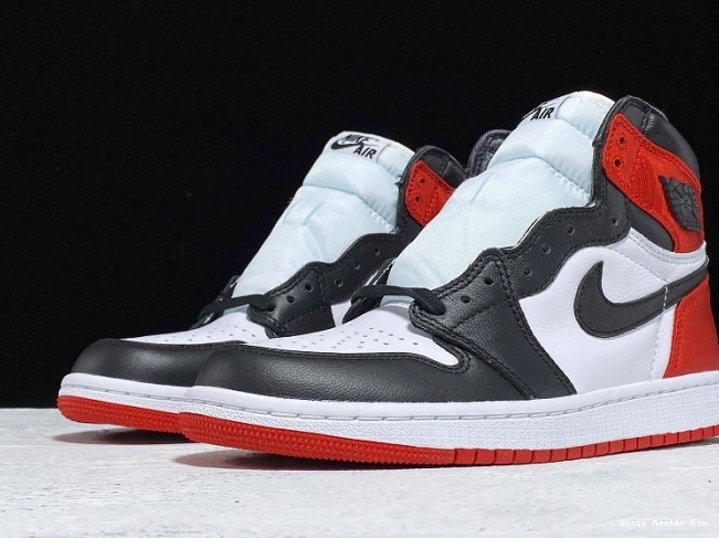 Jordan CD0461-016 Retro Toe Black Air 1 Satin High 0619